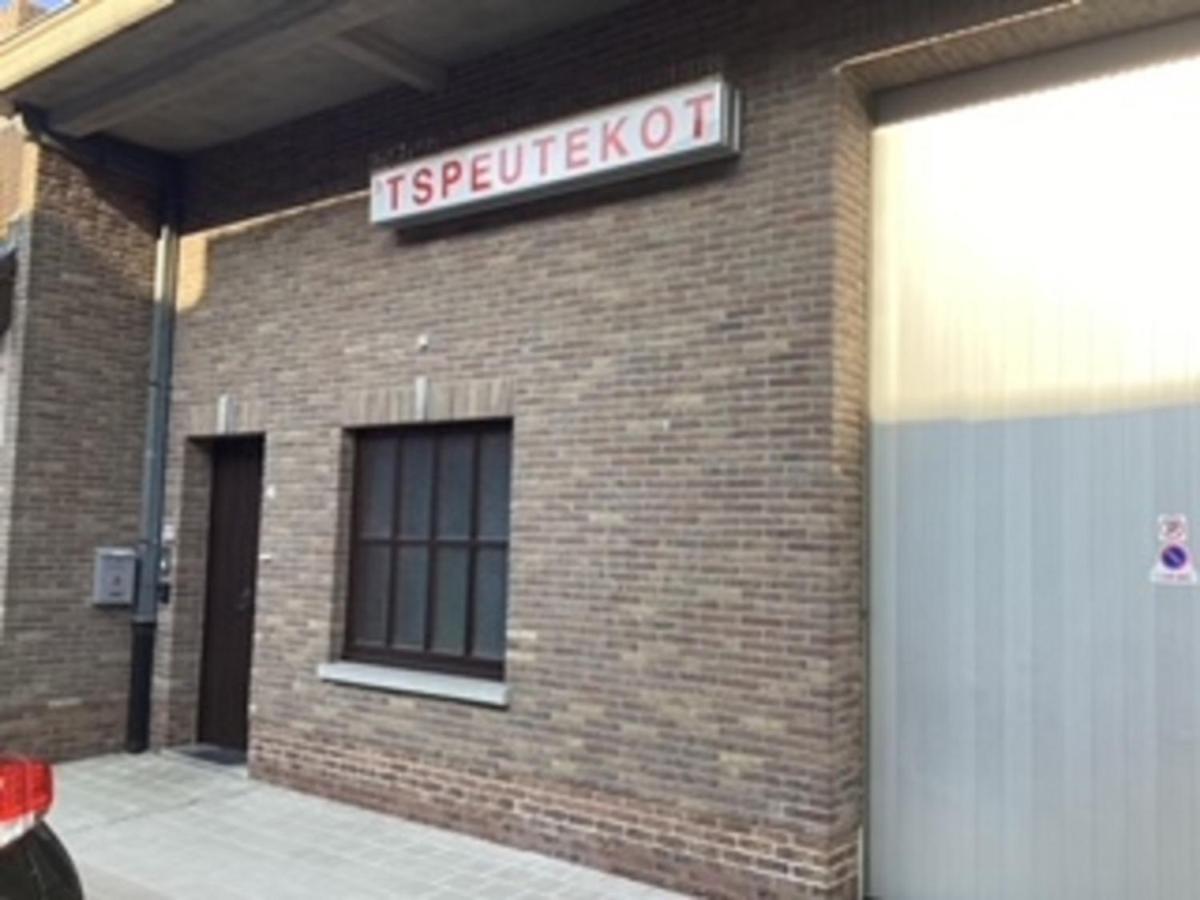 'T Speutekot Lägenhet Watou Exteriör bild